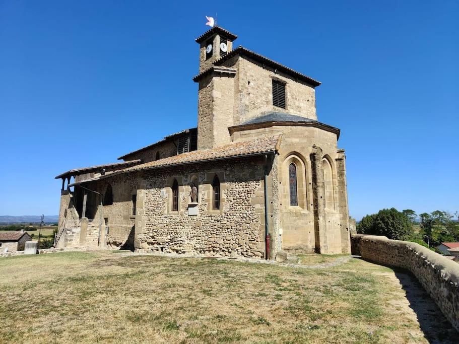 Charmant Meuble Dans Un Joli Village Circulaire Alixan Exterior foto